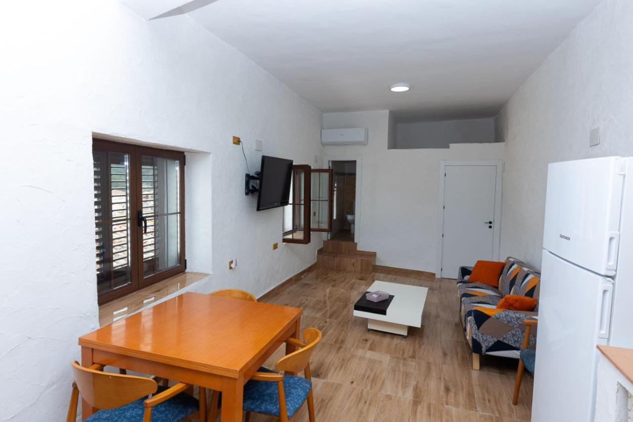 Casas Rurales Sagasta Alcala del Jucar Exterior photo